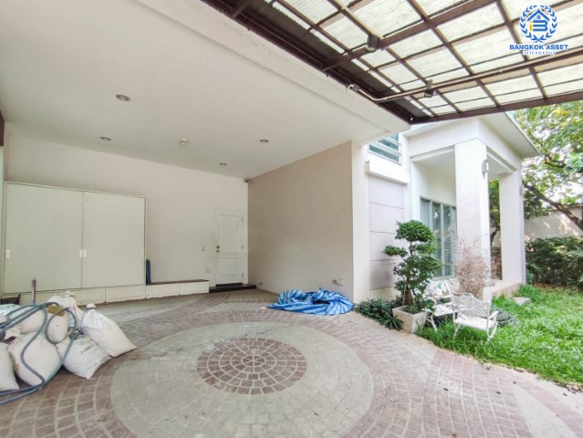 *****บ้านเดี่ยวมือสองนนทบุรี หลังมุม! ม.ไลฟ์บางกอกบูเลอวาร์ด ราชพฤกษ์-รัตนาธิเบศร์ บ้านสวยสไตล์โมเดิร์น แบรนด์ SC ASSET* ตกแต่งบิ้วท์อินพร้อมอยู่ เนื้อที่ 70.90 ตร.ว. ฟังก์ชัน 3 ห้องนอน 4 ห้องน้ำ แถมแอร์ 5 เครื่อง! บนทำเลเมือง สิ่งอำนวยความสะดวกครบครัน ใกล้สถานีรถไฟฟ้าสายสีม่วง "บางรักน้อยท่าอิฐ"...